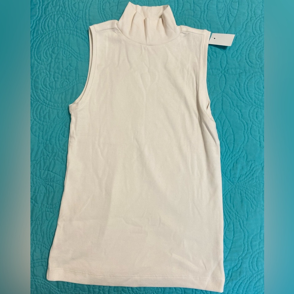 New with tags LOFT sleeveless white turtleneck top - cream white
